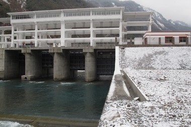 2013年12月臥龍自然保護區電力能源恢復竣工